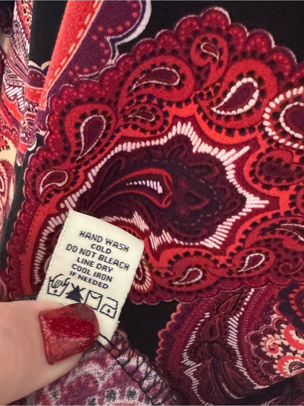 Red Paisley Neckline Ring-Accent Dress  PLUS: 2X    #CL - Picture 5 of 7